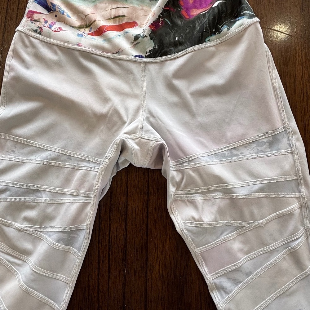 Lululemon high times pigment wave multi colour leggings size 10 - Picture 9 of 15